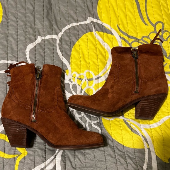 Sam Edelman Louie Soft Saddle Booties - Picture 10 of 13